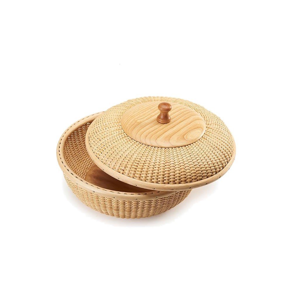 Teng Jin Nantucket Round Handicraft Basket